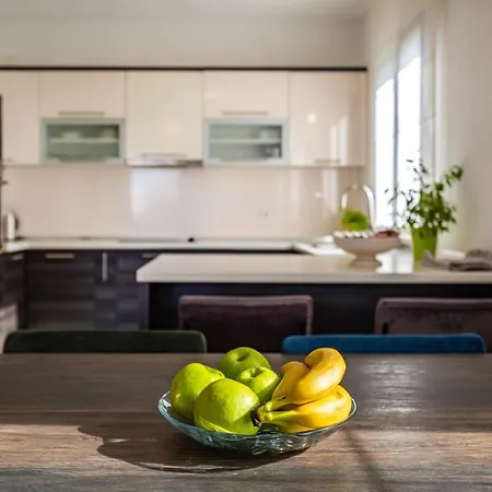 Eta Apartment