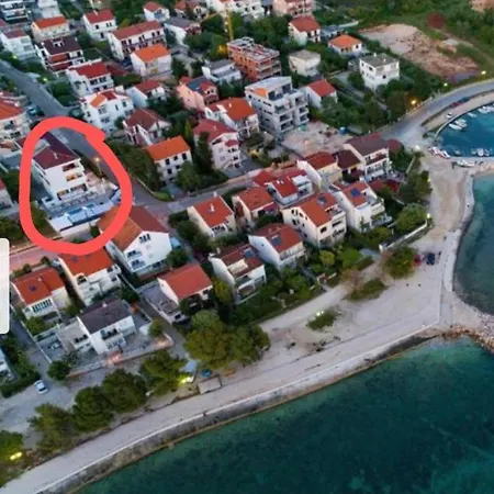 Apartment Eta